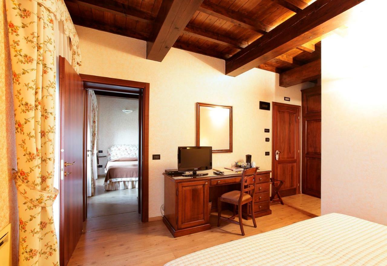 Agriturismo Delizia D'Este Francolino ภายนอก รูปภาพ